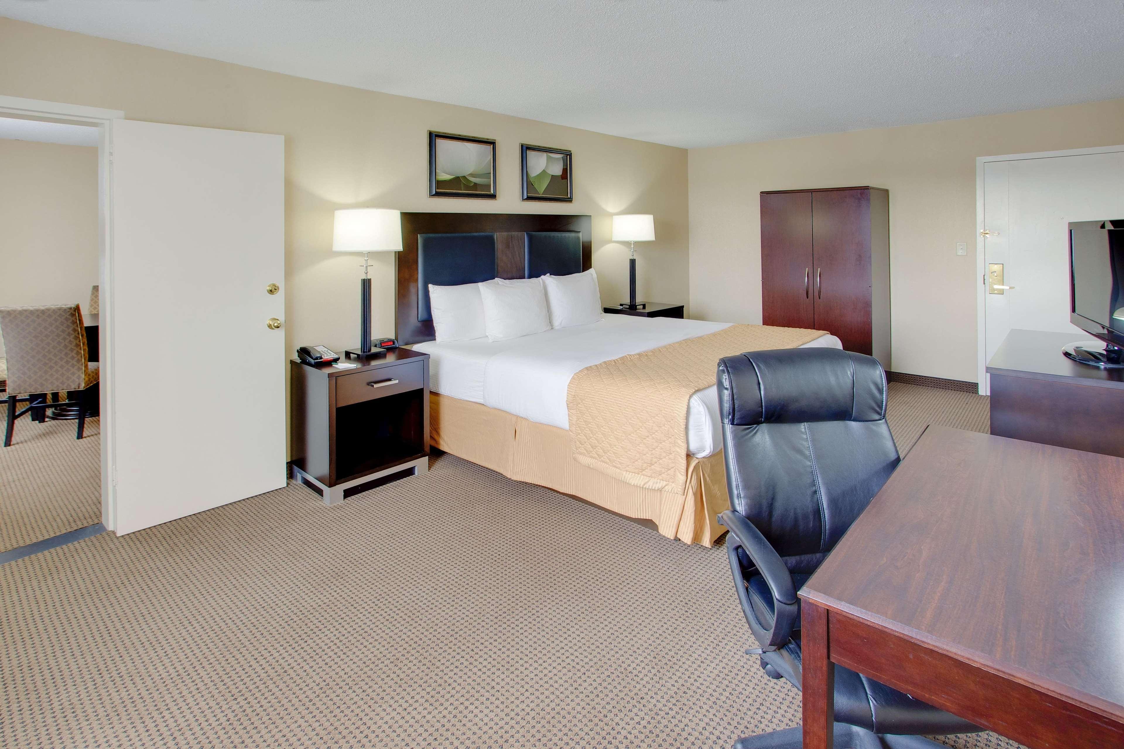 Hampton Inn Manchester Downtown Zewnętrze zdjęcie