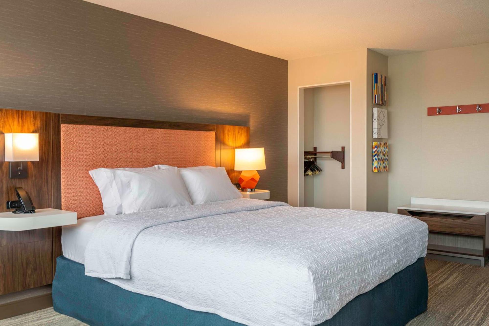 Hampton Inn Manchester Downtown Zewnętrze zdjęcie