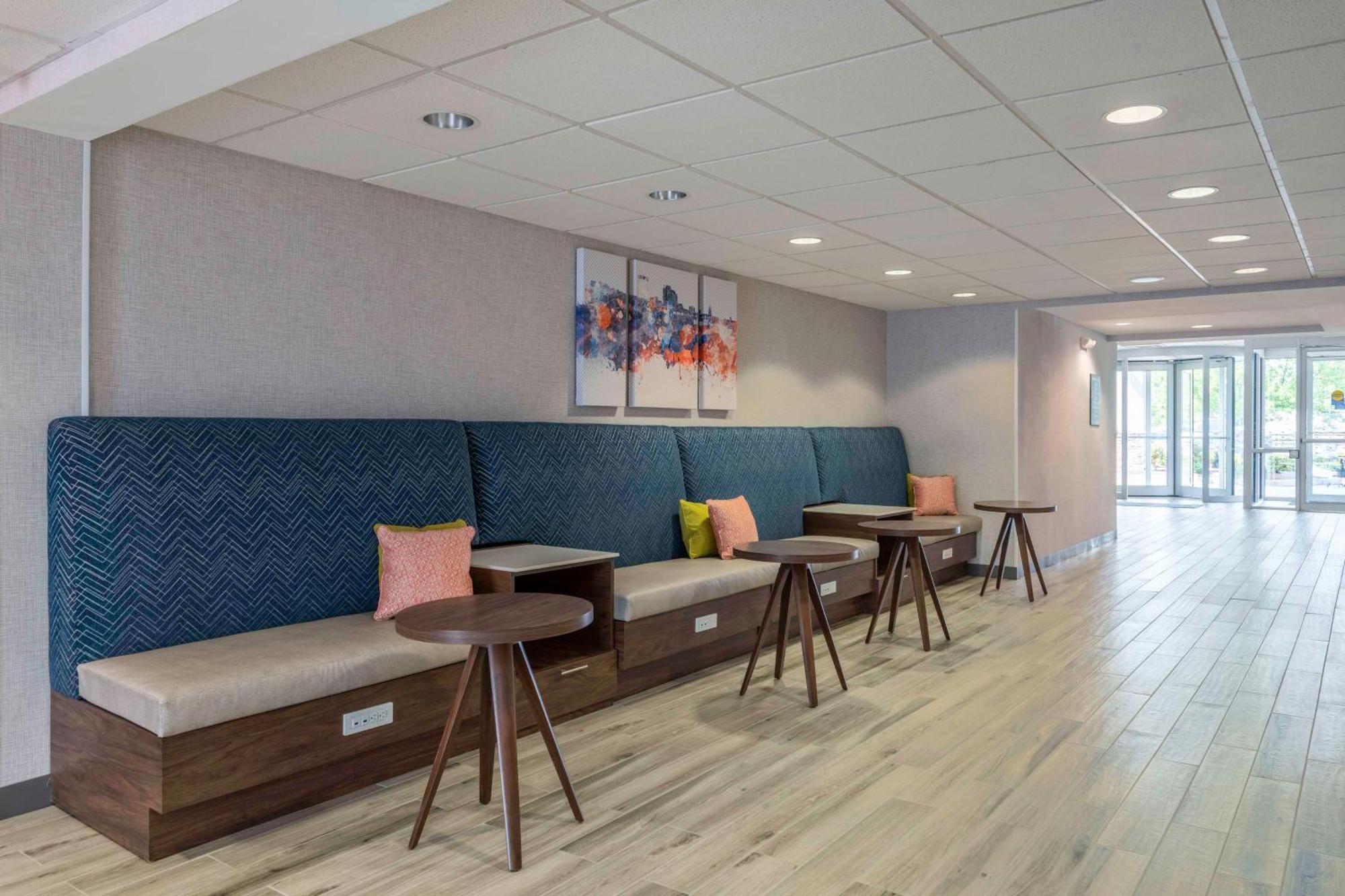 Hampton Inn Manchester Downtown Zewnętrze zdjęcie